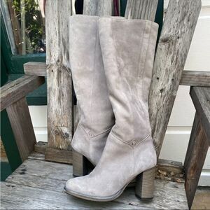 HGA Italian suede gray heeled leather boots with fur lining size 7